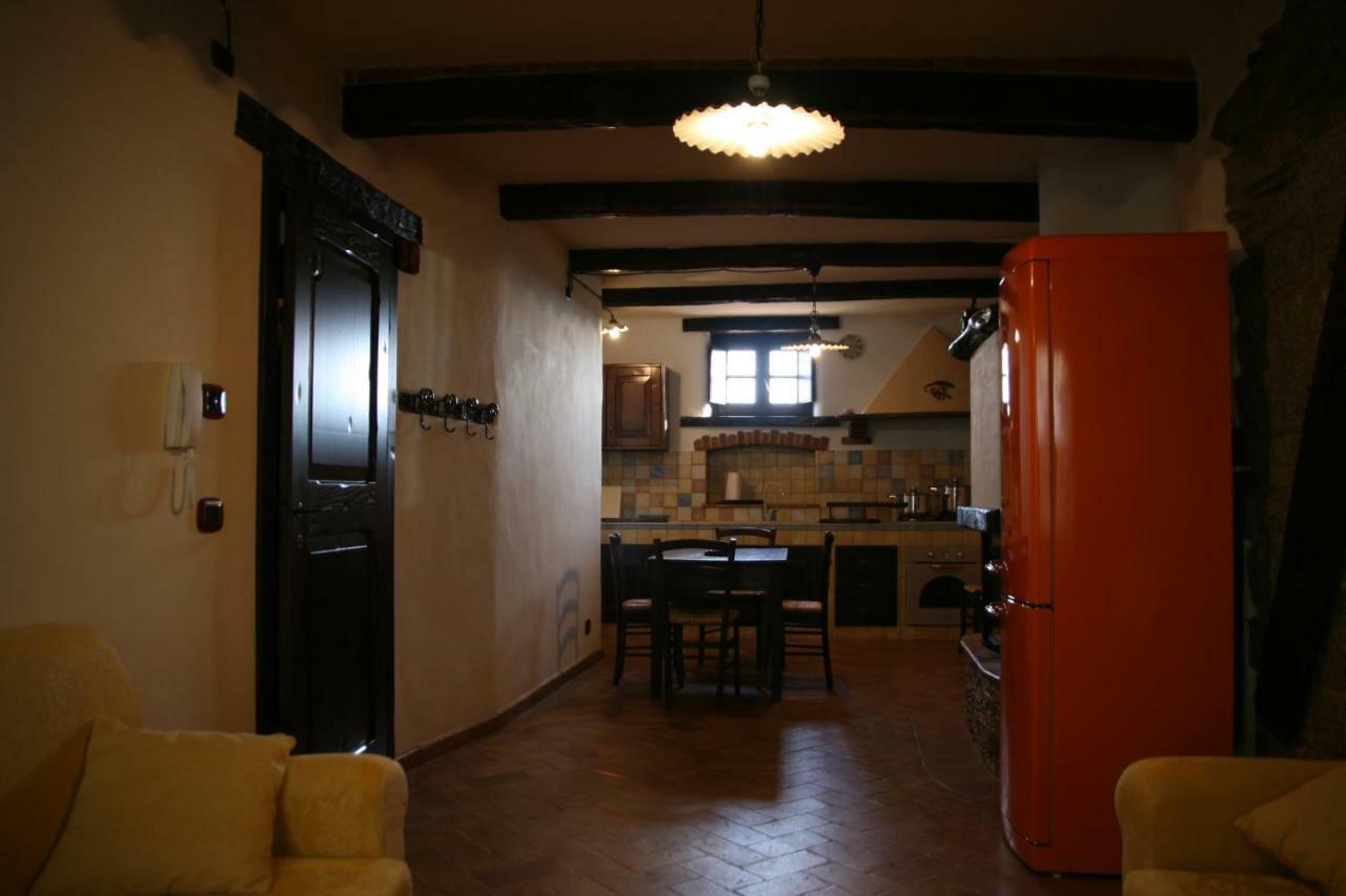 Antico Restauro Fonni
